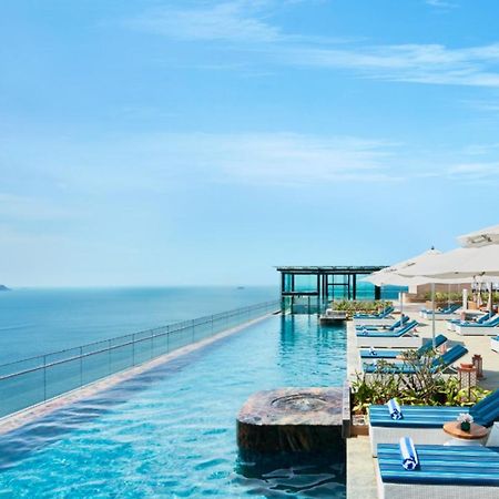 Taj Cidade De Goa Horizon, Goa Panaji Εξωτερικό φωτογραφία The rooftop pool at the W Retreats & Spa, Phuket