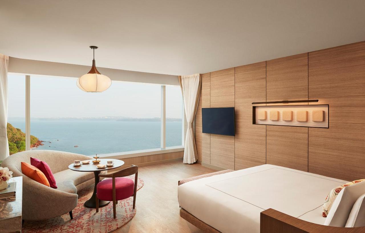 Taj Cidade De Goa Horizon, Goa Panaji Εξωτερικό φωτογραφία A room at the hotel