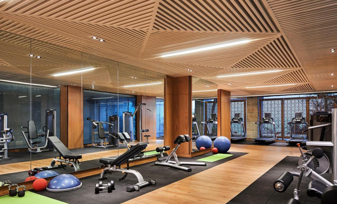 Taj Cidade De Goa Horizon, Goa Panaji Εξωτερικό φωτογραφία The gym at The Dorchester